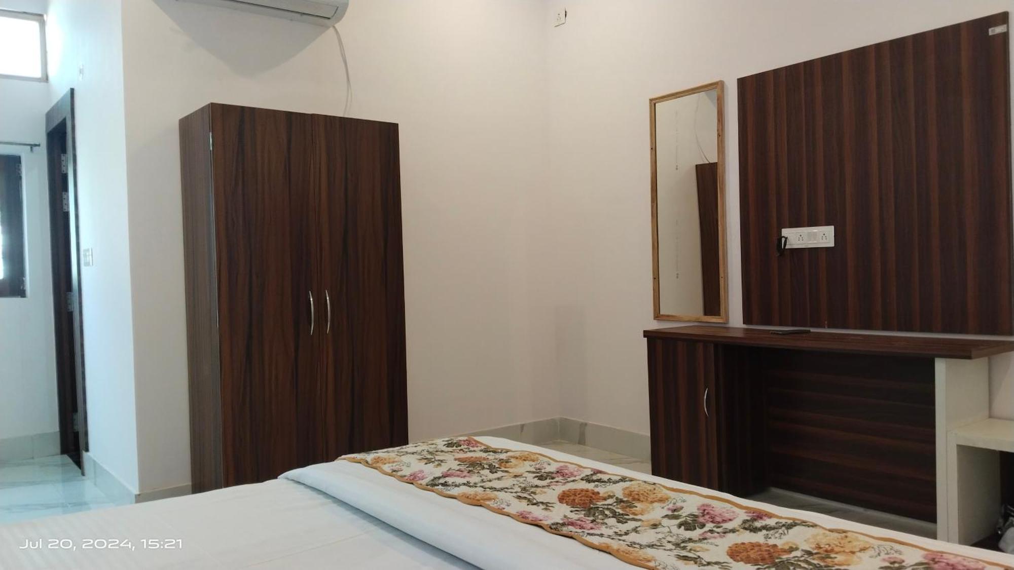 Atithi Inn Κχατζουράχο Εξωτερικό φωτογραφία