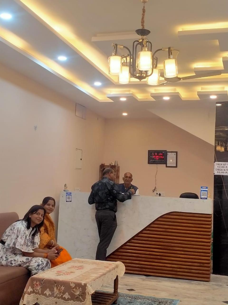 Atithi Inn Κχατζουράχο Εξωτερικό φωτογραφία